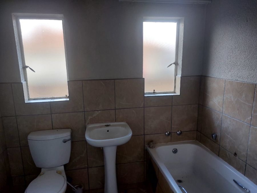 3 Bedroom Property for Sale in Waterkloof Hill Estate North West